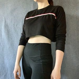 Long Sleeve Cropped Black Shirt